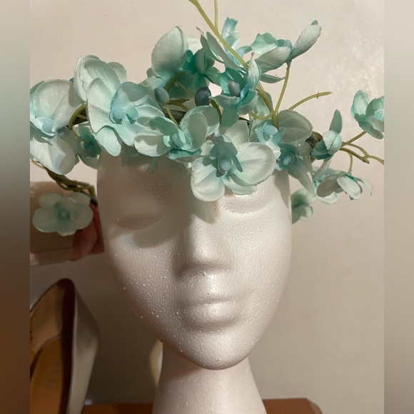 Accessories - Boho floral head wreath/headband/hairpiece. Handcrafted.